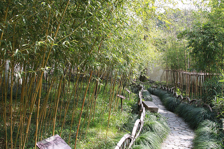Сучжоу, Павильон Плещущихся Волн, Бамбуковая роща (Suzhou, Surging Waves Pavilion, Bamboo Groove)